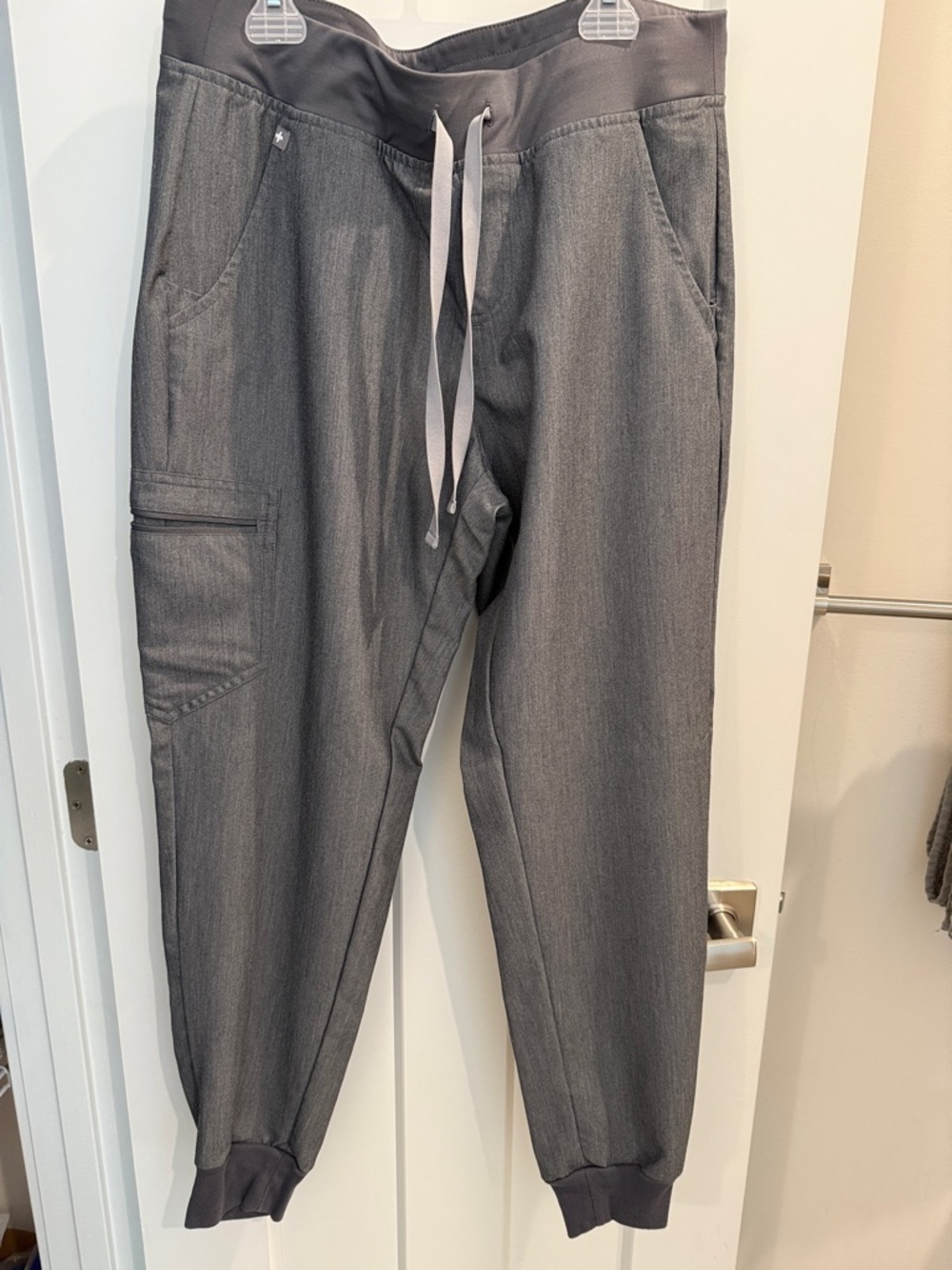 Figs Men's Gray Jogger Scrub Pants with Drawstring Waist